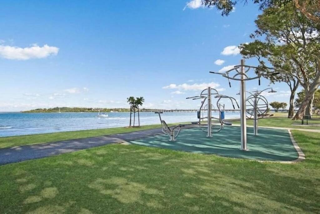 Bribie Island Unit With Pool - Amazing Beaches & Lifestyle! Bongaree Екстериор снимка